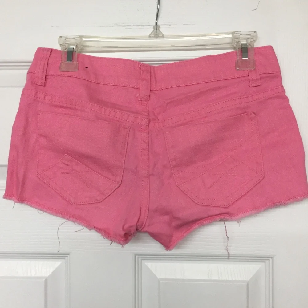 Bubblegum Pink Denim Raw Hem Jean Shorts Sz 7